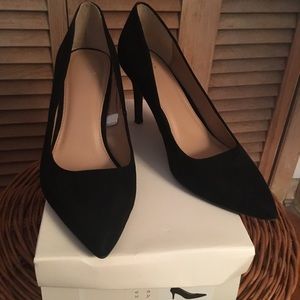 Women’s black suede high heels